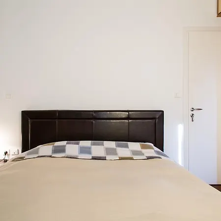 Tatil Evi Four Seasons Kifisia